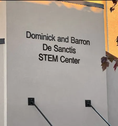 STEM Center De Sanctis